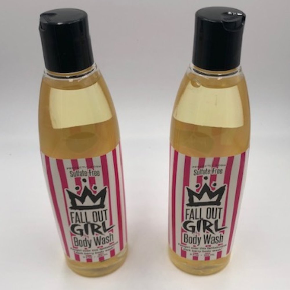 Perfectly Posh Fall Out Girl Body Wash, Factory Sealed, Set of 2